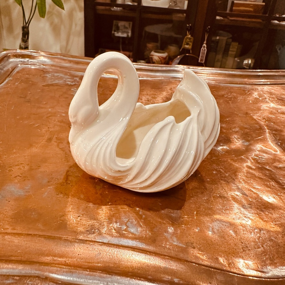 Vintage Swan
